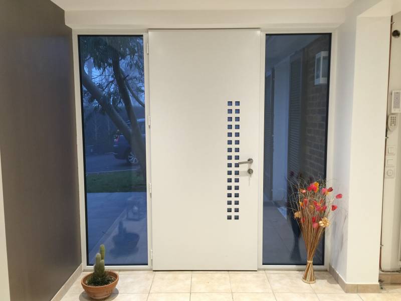 Portes d'entrée en aluminium : porte entrée double fixe latéraux, avec décors. Wilco Yvelines 78