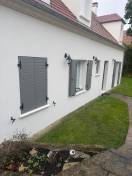 Volets battants alu : volets battants ehret motorisation somfy vernouillet façade gauche. Wilco Yvelines 78