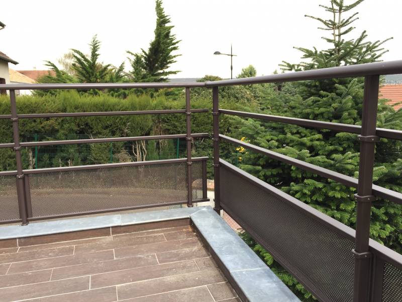 Garde-corps : balcon alu sib, ajouré. Wilco Yvelines 78