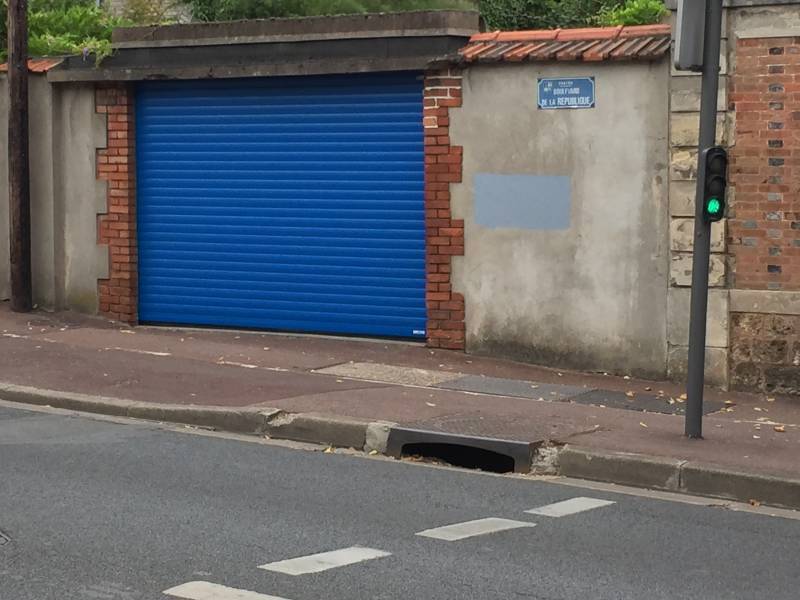 Portes de garage enroulantes : porte de garage roulante lakal. Wilco Yvelines 78