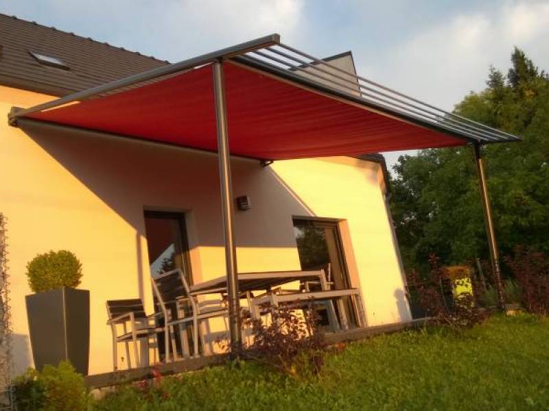 Pergolas design, pose murale ou libre : store pergola en aluminium toile dickson. Wilco Yvelines 78