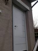 Portes d'entrée en aluminium : porte entrée alu kline modèle lignée collection perspective, plein. Wilco Yvelines 78