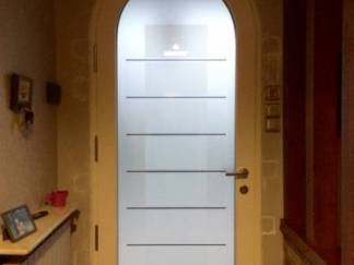 Portes d'entrée  mixte : porte entrée mixte mc france vu intérieure blanc, semi-ajouré. Wilco Yvelines 78