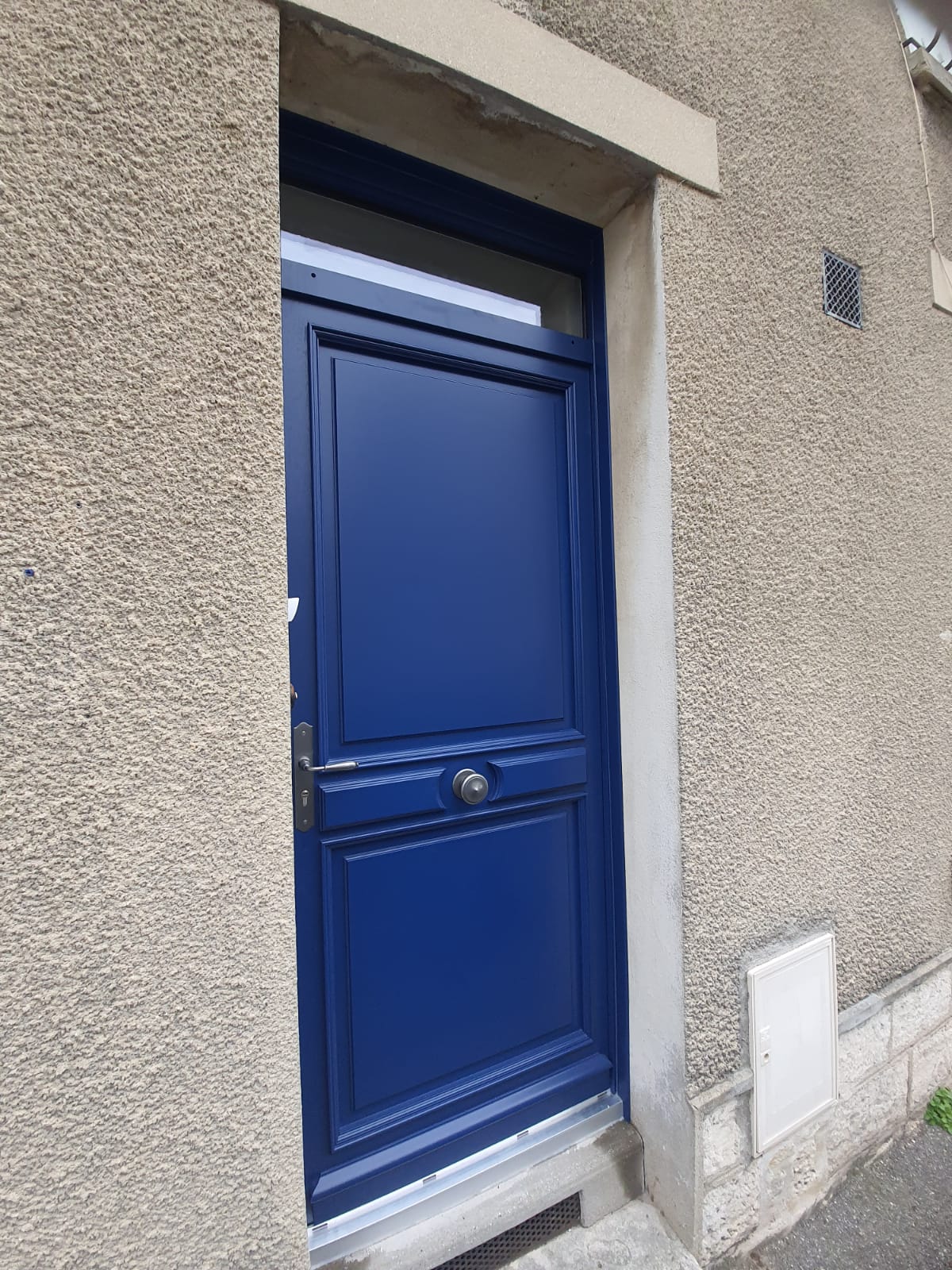 porte-dentree-bois-atulam-bleu-wilco porte-dentree-bois-atulam-bleu-wilco