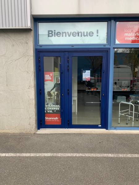Porte k line klgt spécialiste des commerces wilco Portes d'entrée en aluminium : porte k line klgt spécialiste des commerces wilco, vitrée. Wilco Yvelines 78