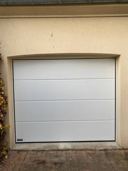 Portes de garage sectionnelles : porte de garage sectionnelle blanche expert teckentrup wilco, plein. Wilco Yvelines 78