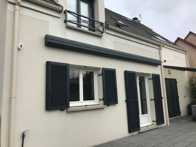 Stores bannes : store banne on'x gris 7016 wilco chatou, plein. Wilco Yvelines 78