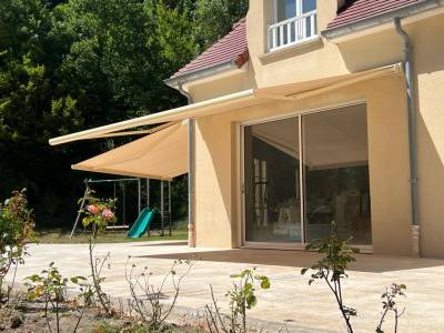 Stores bannes : store banne ambre marquises - orgeval , wilco. Wilco Yvelines 78