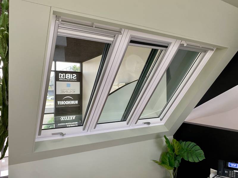 Fenêtres de toit : velux verrière 3 en 1, showroom à orgeval. Wilco Yvelines 78
