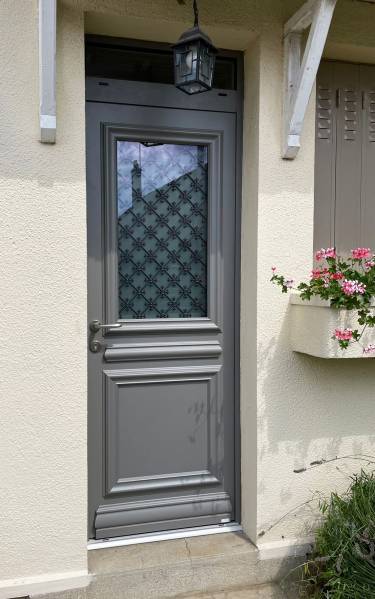 Porte d'entrée mixte bois-aluminium meo modèle manoir Portes d'entrée mixte : porte d'entrée mixte bois-aluminium meo modèle manoir. Wilco Yvelines 78