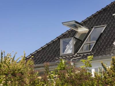 Brochures : image-verriere-balcon-velux. Wilco Yvelines 78