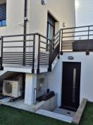 Garde-corps en aluminium pour un escalier dans les Yvelines