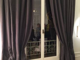 Fenêtres mixte : porte fenêtre bois alu blanche. Wilco Yvelines 78