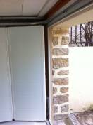 Portes de garage coulissantes latérales : porte sectionnelle latérale. Wilco Yvelines 78