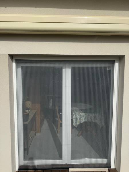 Fenêtres alu : moustiquaire amb plissé 45 dans les yvelines. Wilco Yvelines 78