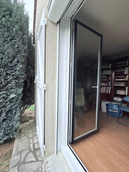 Porte fenêtre aluminium k-line dans les yvelines Fenêtres alu : porte fenêtre aluminium k-line dans les yvelines. Wilco Yvelines 78