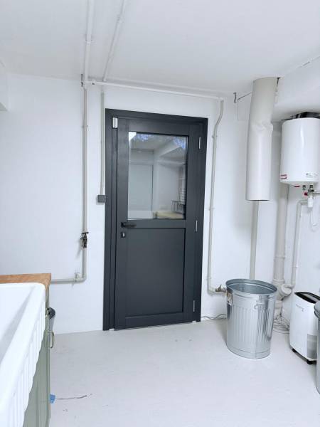 Porte de service : porte de service en aluminium yvelines. Wilco Yvelines 78