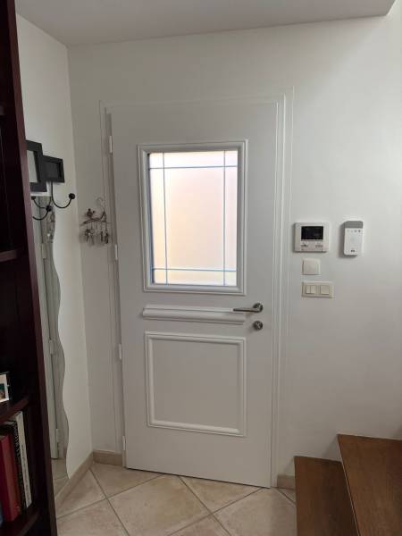 Fenêtres alu : porte d'entrée créative de k-line à vernouillet - intérieur. Wilco Yvelines 78