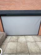 Stores fenêtres : store enrouleur box blanc bandalux st germain - extérieur fermé. Wilco Yvelines 78