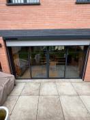 Stores fenêtres : store enrouleur box blanc bandalux st germain - extérieur ouvert. Wilco Yvelines 78