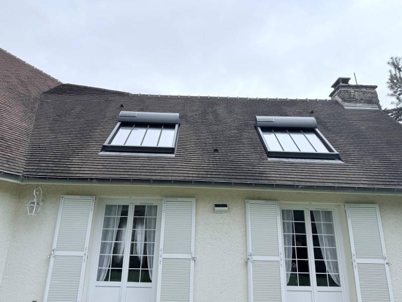 Volets velux : volets roulants solaire fenêtres de toit. Wilco Yvelines 78