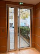 Portes d'entrée en aluminium : porte grand trafic d'immeuble au vésinet - intérieur. Wilco Yvelines 78